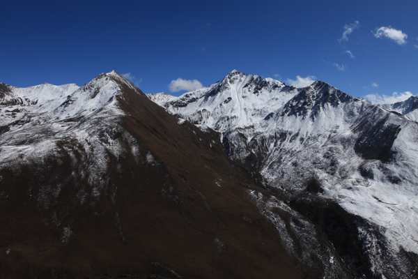 རྡོ་རྗེ་ཕུན་ཚོགས་ཀྱིས་བླངས་པའི་པར་རིས།