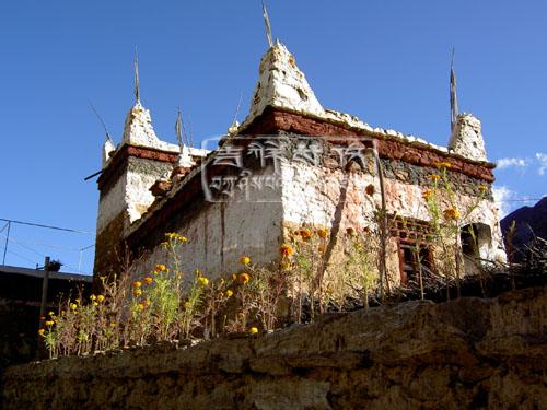 ཁམས་པའི་མཛེས་ལྗོངས།