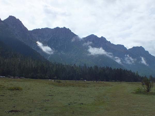 བརྒྱད་ཟིལ་རྫོང་ཝ་ཤུལ་མཚོའི་ཁོར་ཡུག