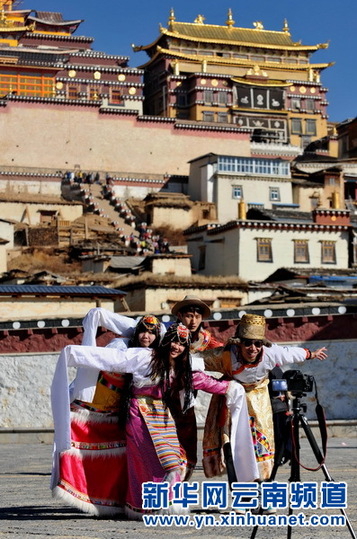 སེམས་ཀྱི་ཉི་ཟླ་རྫོང་གི་བོད་བརྒྱུད་ནང་བསྟན་ཆོས་ལུགས་དགོན་སྡེ་ནི་གནས་སྐོར་བའི་ཡིད་དབང་འགུག་སའི་གནས་མཆོ