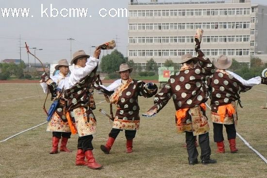 རྨ་ཙོང་འབབ་ཡུལ་གྱི་སྐབས་དང་པོའི་རྒྱལ་སྤྱིའི་དམངས་ཁྲོད་མདའ་འཕེན་གདན་ཞུ་འགྲན་སྡུར་ཟླ7པར་སྤེལ་རྒྱུ་རེད།