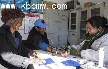 བོད་ལྗོངས་ཀྱིས་རོང་འབྲོག་ཁུལ་གཞི་རིམ་གྱི་སྨན་བཅོས་ཞབས་ཞུ་མ་ལག་ཇེ་ལེགས་སུ་གཏོང་བར་ཤུགས་བསྣན་པ།