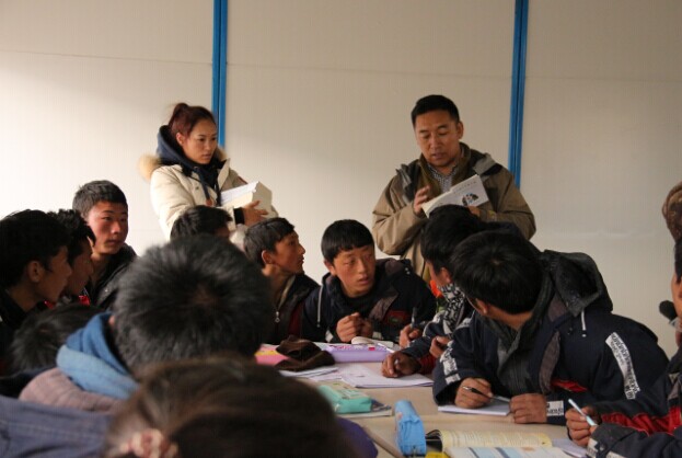 སི་ཁྲོན་མི་རིགས་དཔེ་སྐྲུན་ཁང་གི་ལེགས་སྐྱེས།