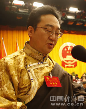 དཀར་མཛེས་ཁུལ་གྱི་ཁུལ་དཔོན་ཡེ་ཤེས་ཟླ་བས་དཀར་མཛེས་བོད་ཁུལ་དུ་དབུལ་སྐྱོར་གནད་ལ་ཁེལ་བ་བྱ་རྒྱུ་ཡིན་ཞེས་གསུངས།