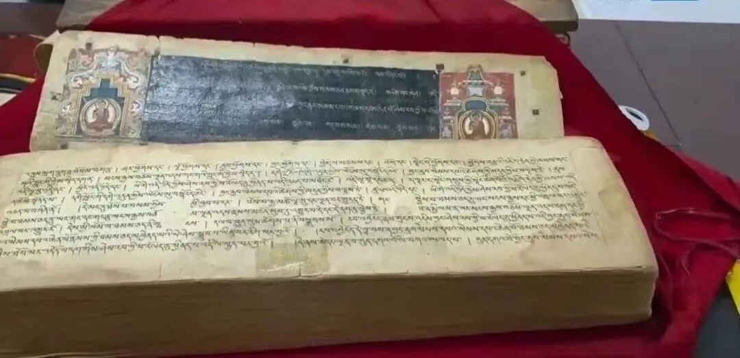 དཔེ་ཆ་རྩ་ཆེན་འདི་ཉིད་སླར་ཡང་བོད་ལ་ཚུར་རག་འདུག།